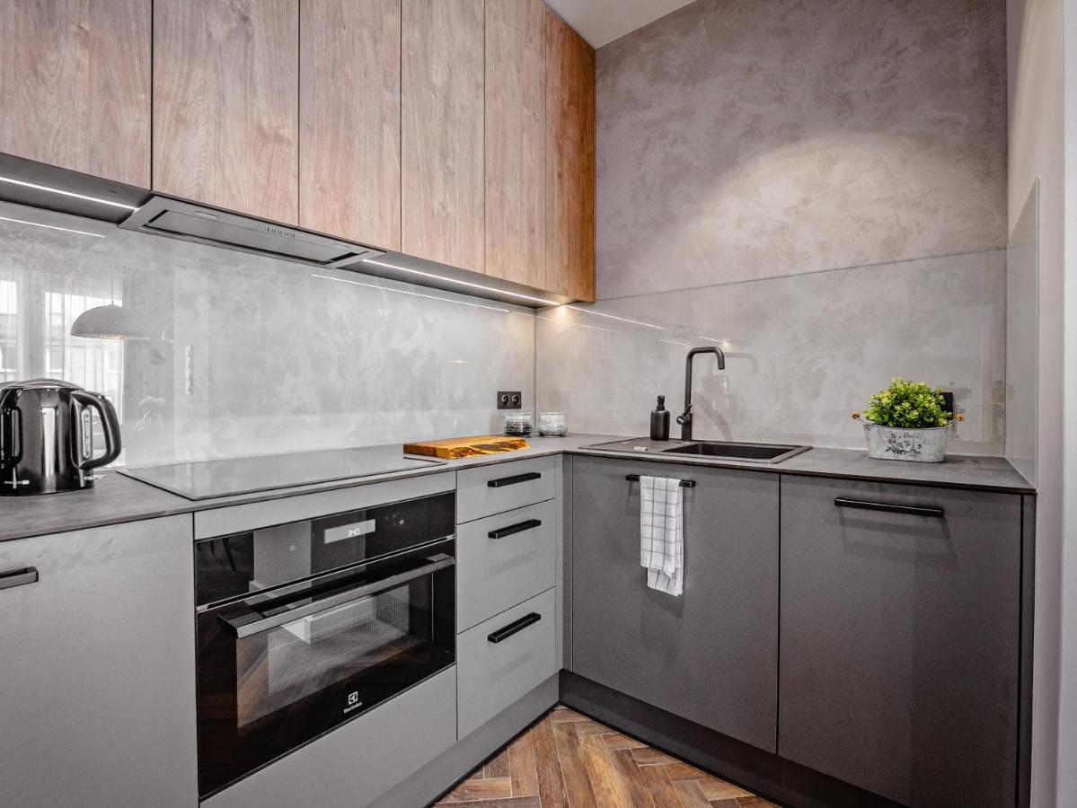 Apartamenty Homely Place Koziolki - Stary Rynek Poznan Bagian luar foto