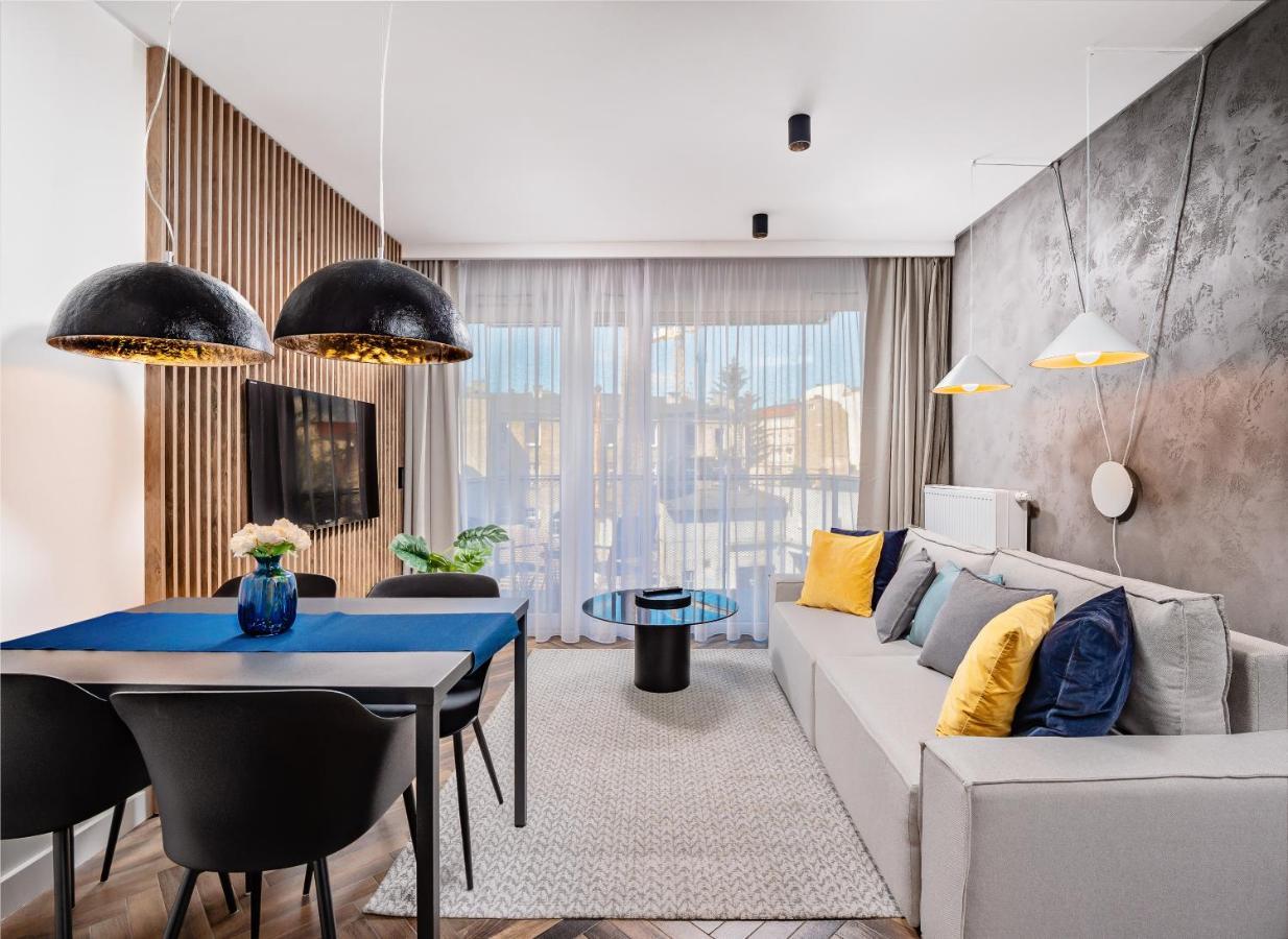 Apartamenty Homely Place Koziolki - Stary Rynek Poznan Bagian luar foto