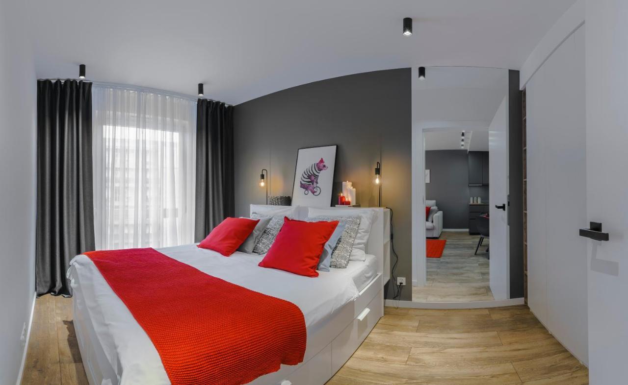 Apartamenty Homely Place Koziolki - Stary Rynek Poznan Bagian luar foto